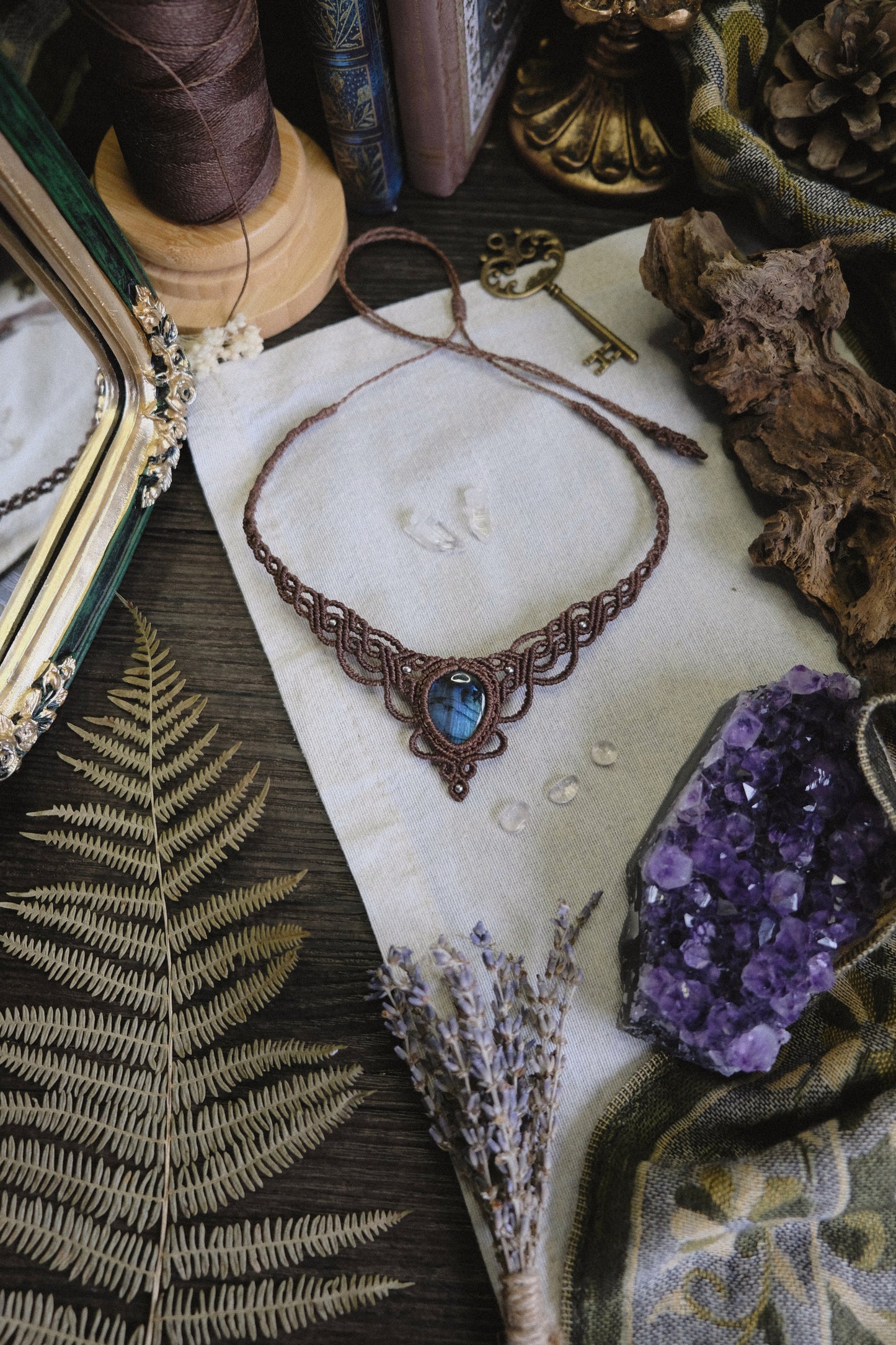 'Malva' Choker with Labradorite