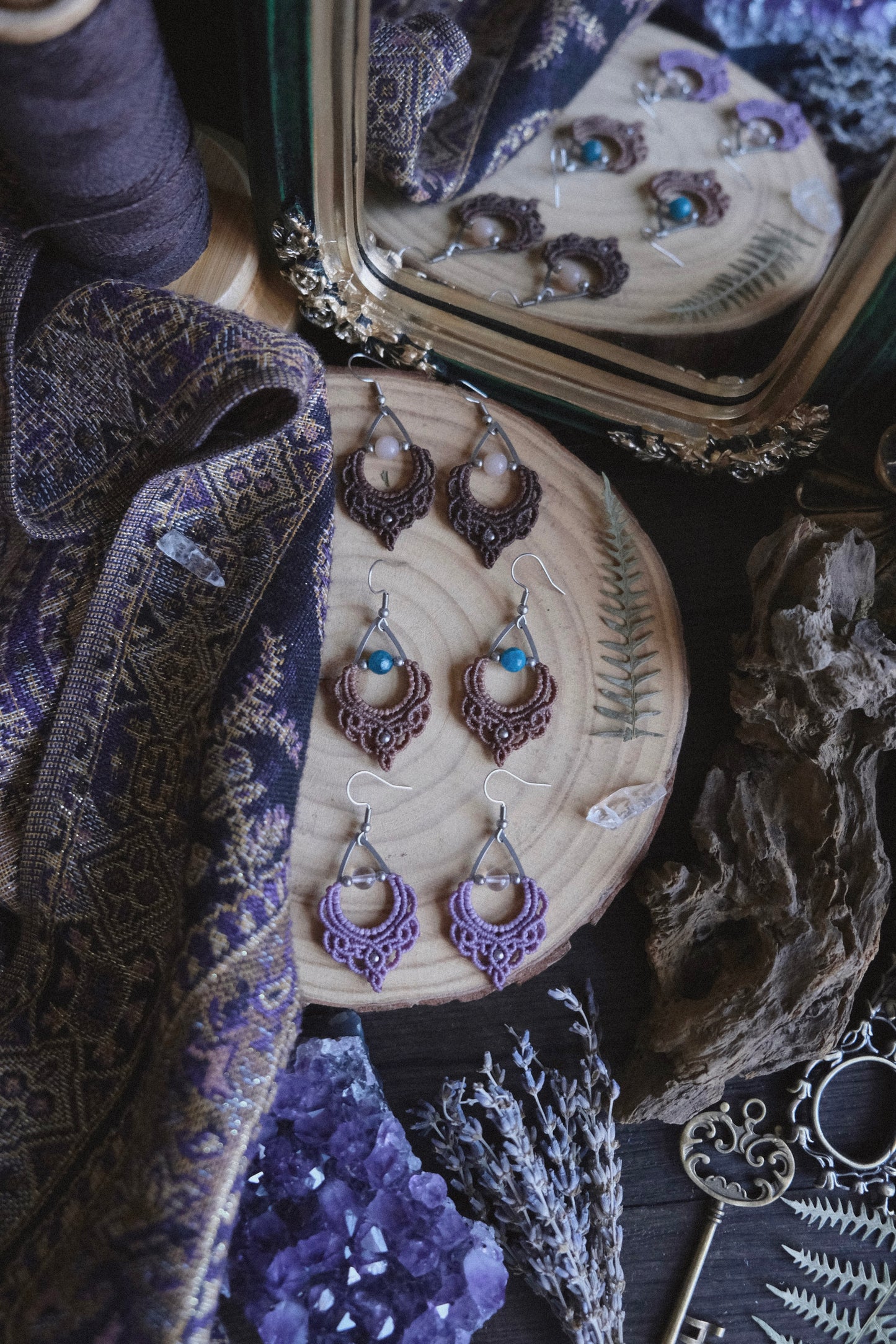 Orecchini ‘Alyndra’ con Adularia pesca