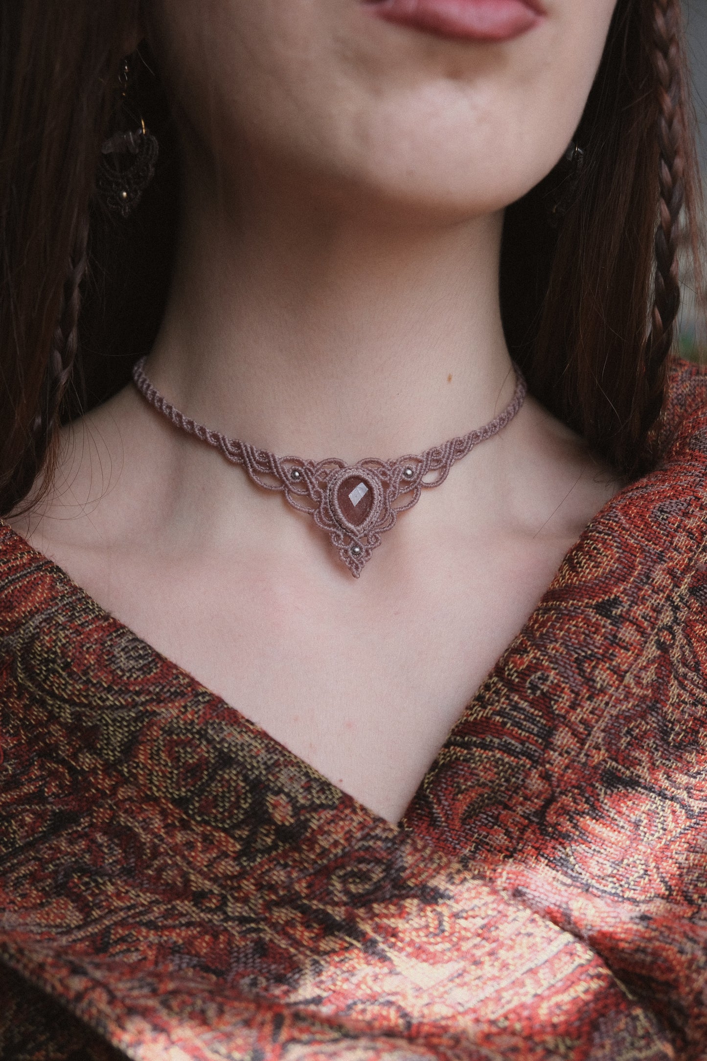 'Driade' Choker with Strawberry Quartz