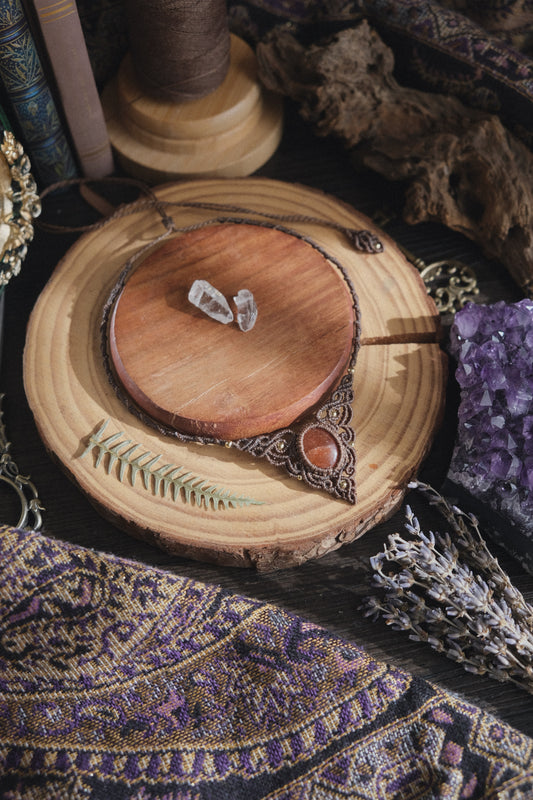 'Ithil' Sunstone Necklace