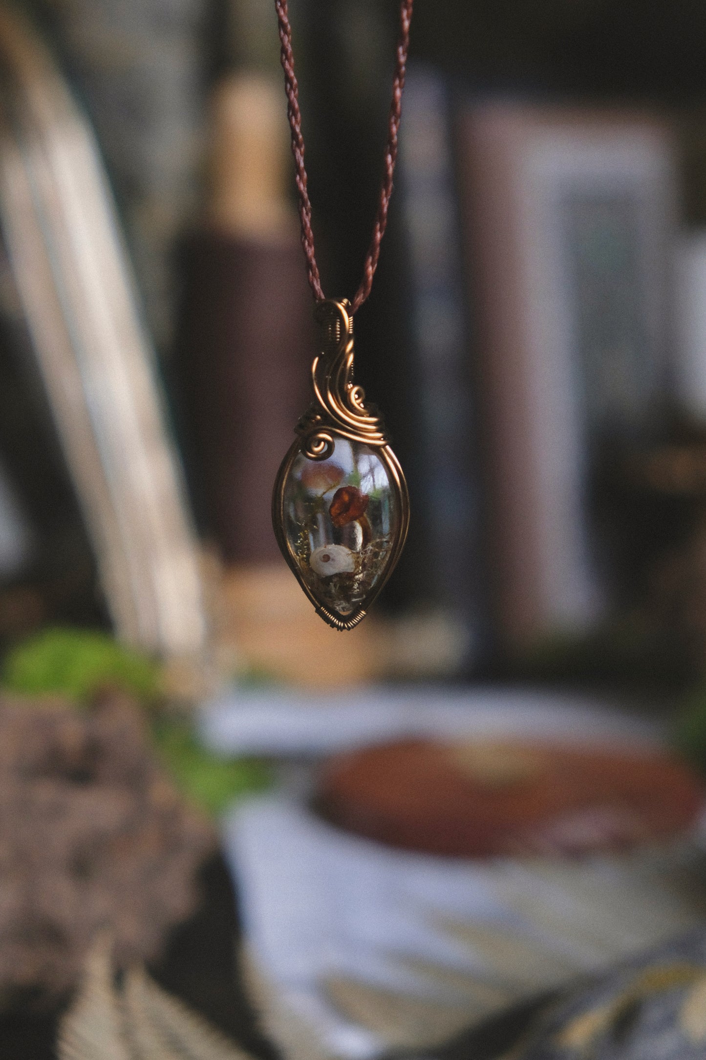 Undergrowth: Wire Pendant