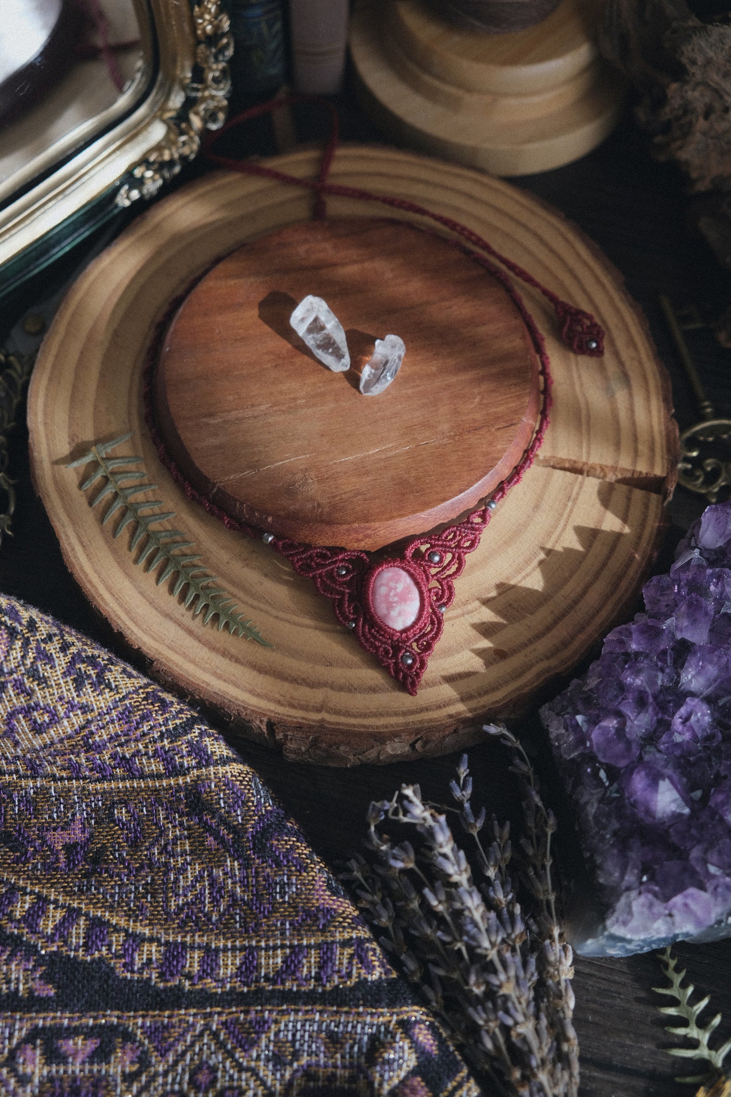 'Ithil' Choker with Thulite