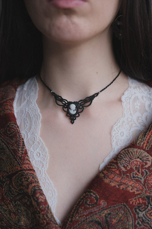 Girocollo ‘Rugiada’ con Cammeo