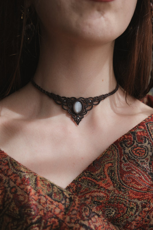'Driade' Choker with Grey Moonstone