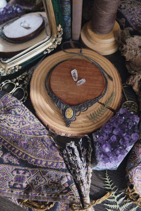 'Althaea' Necklace with Fossil Coral