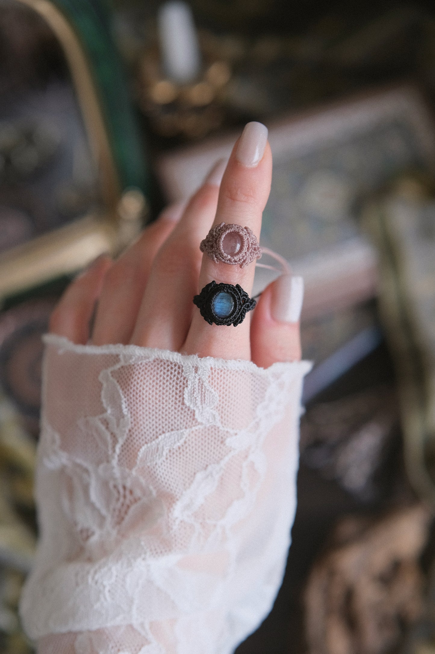 Anello ‘Maelys” con Quarzo Rosa