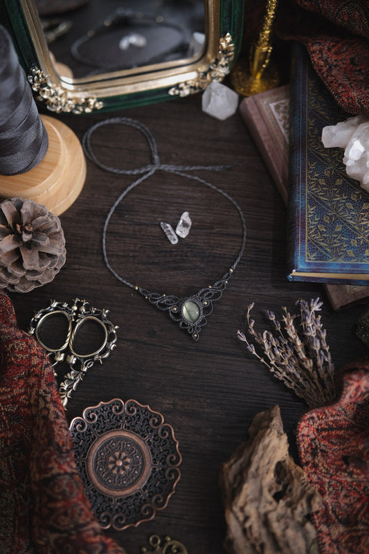 Girocollo ‘Silene’ con Labradorite