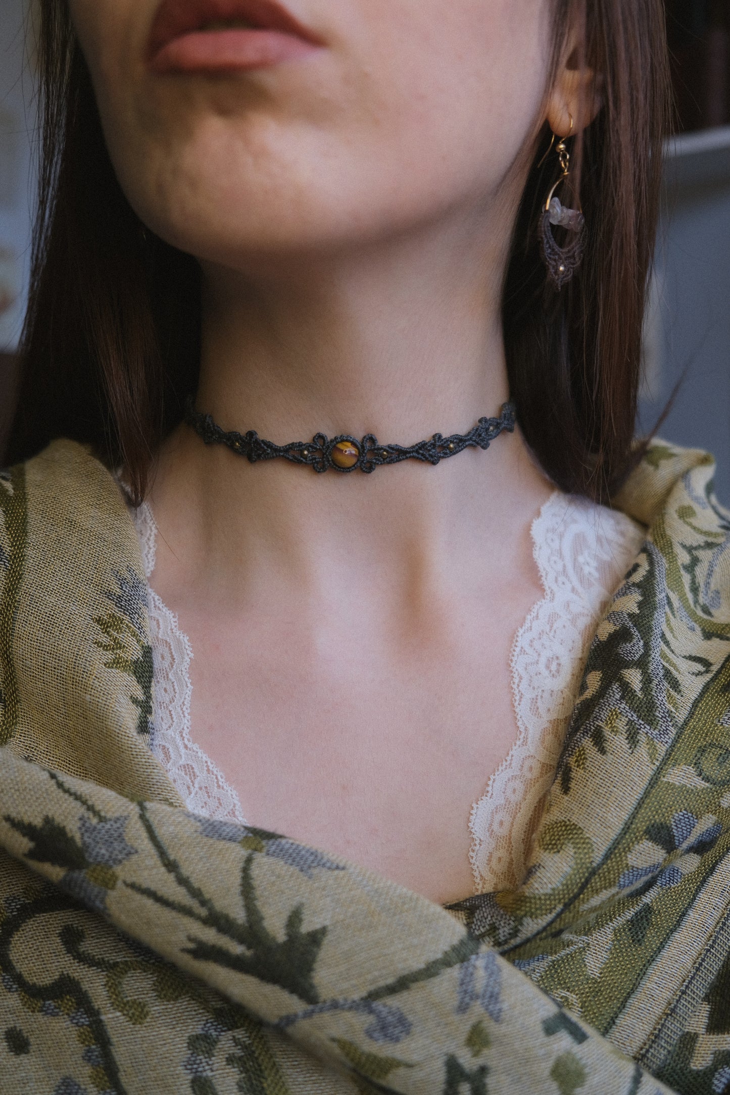 Choker ‘Hesperis’ con Mookaite