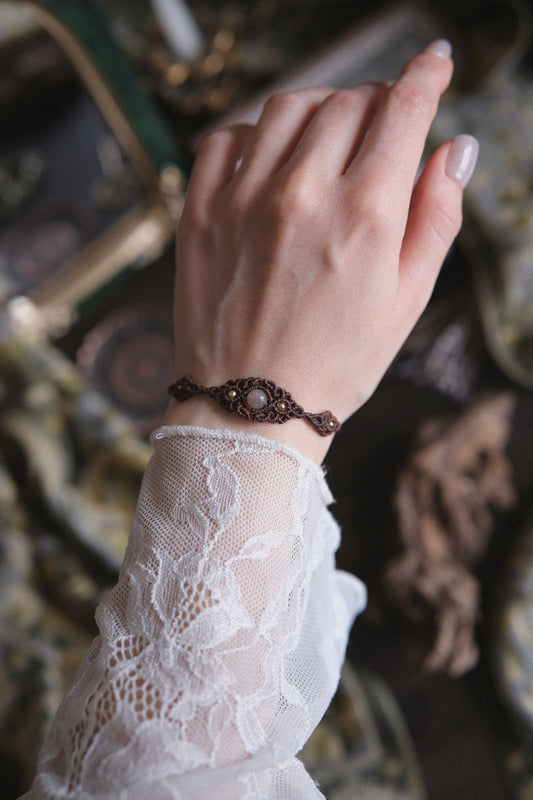 Bracciale ‘Lichene’ con Adularia