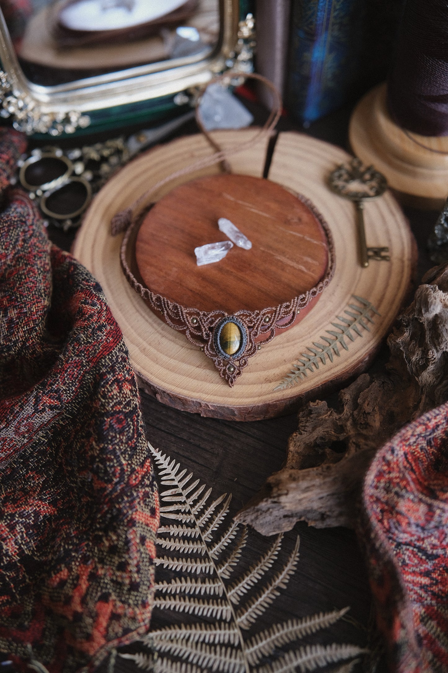 'Driade'-Choker mit Tigerauge