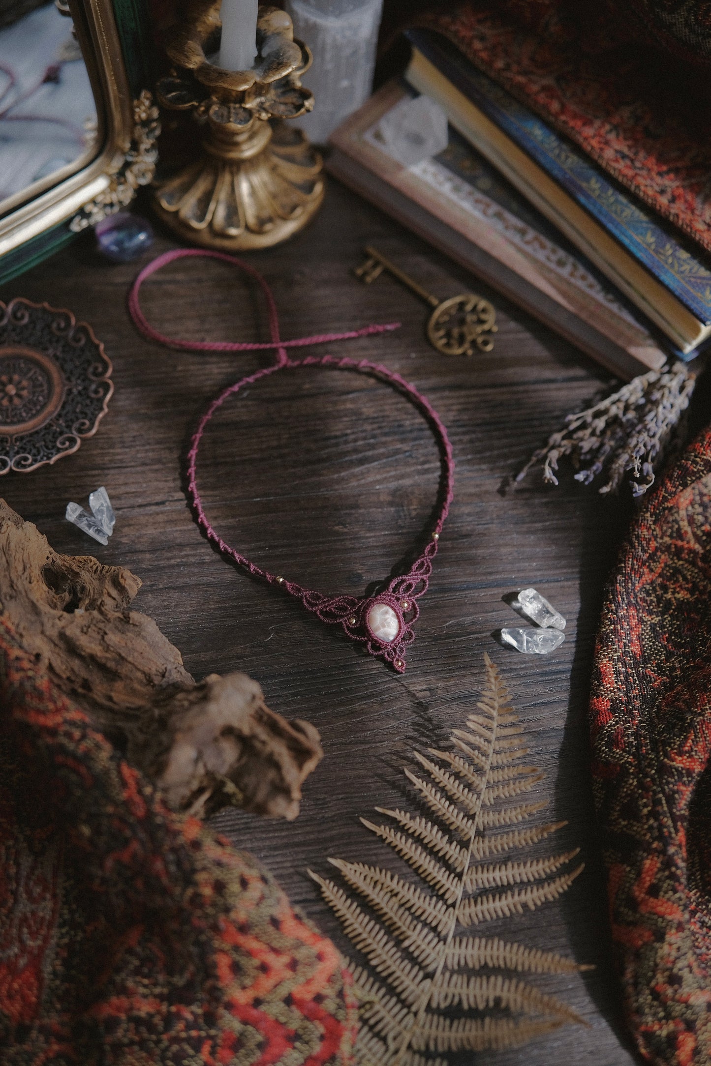 Girocollo ‘Silene’ con Thomsonite