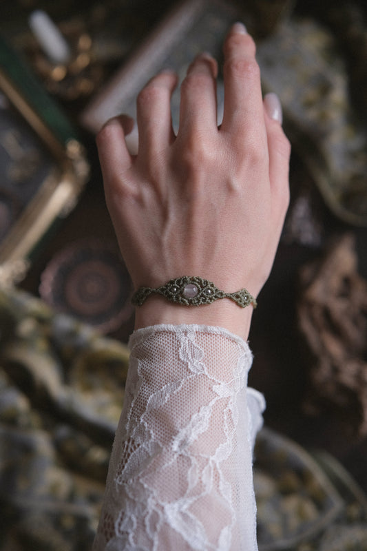 Bracciale ‘Lichene’ con Quarzo Rosa