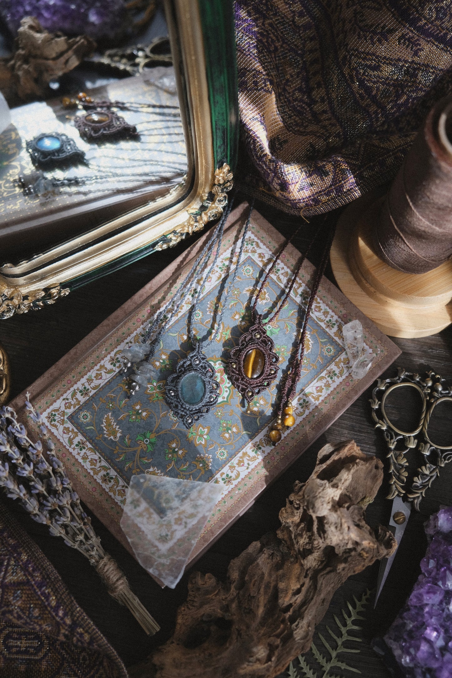 'Hydrangea' Pendant with Labradorite