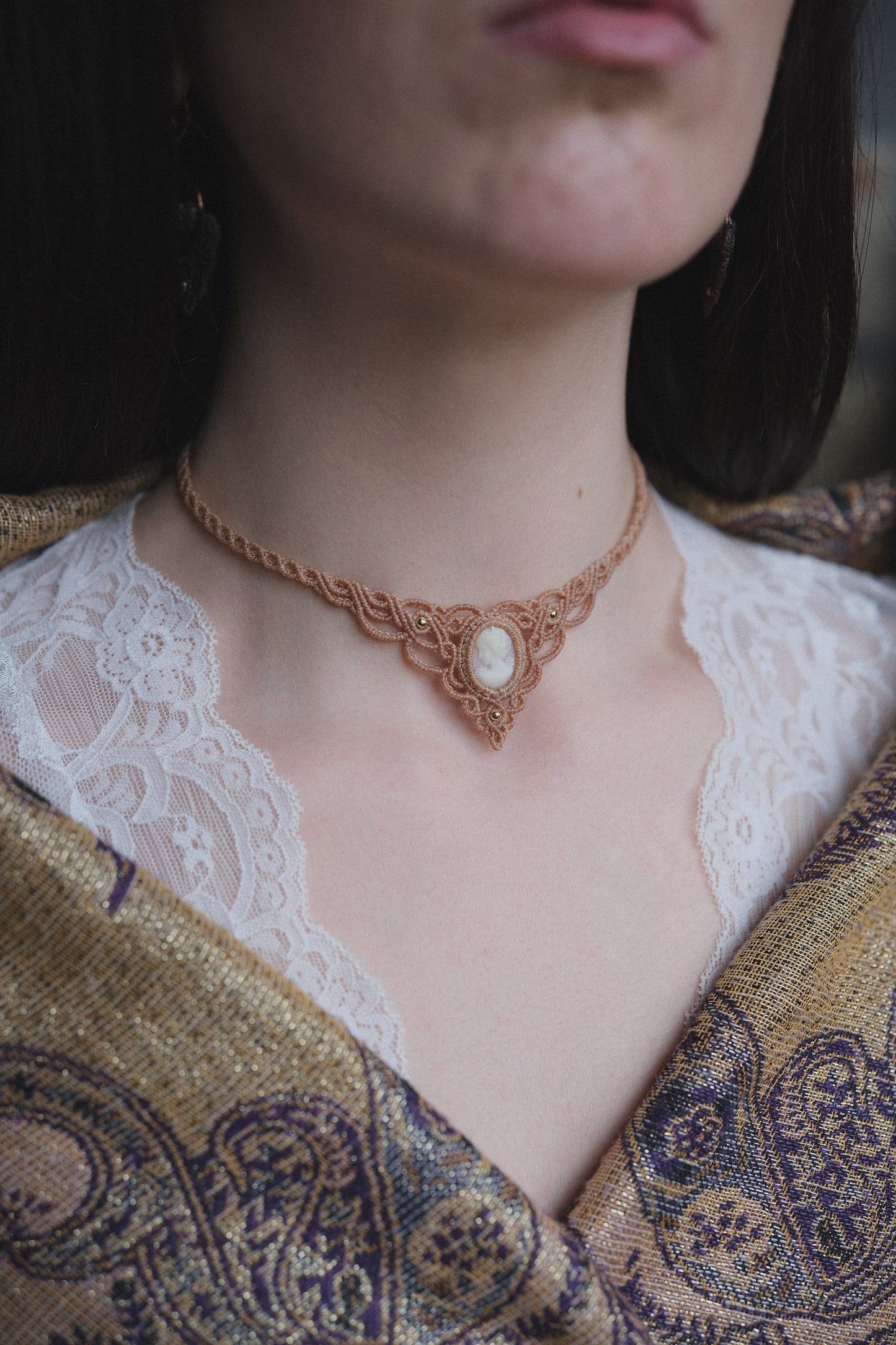 Girocollo ‘Driade’ con cammeo rosa